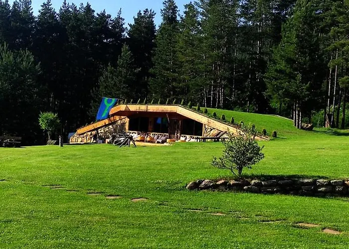 Forest Houses,форест хаусис * Godech